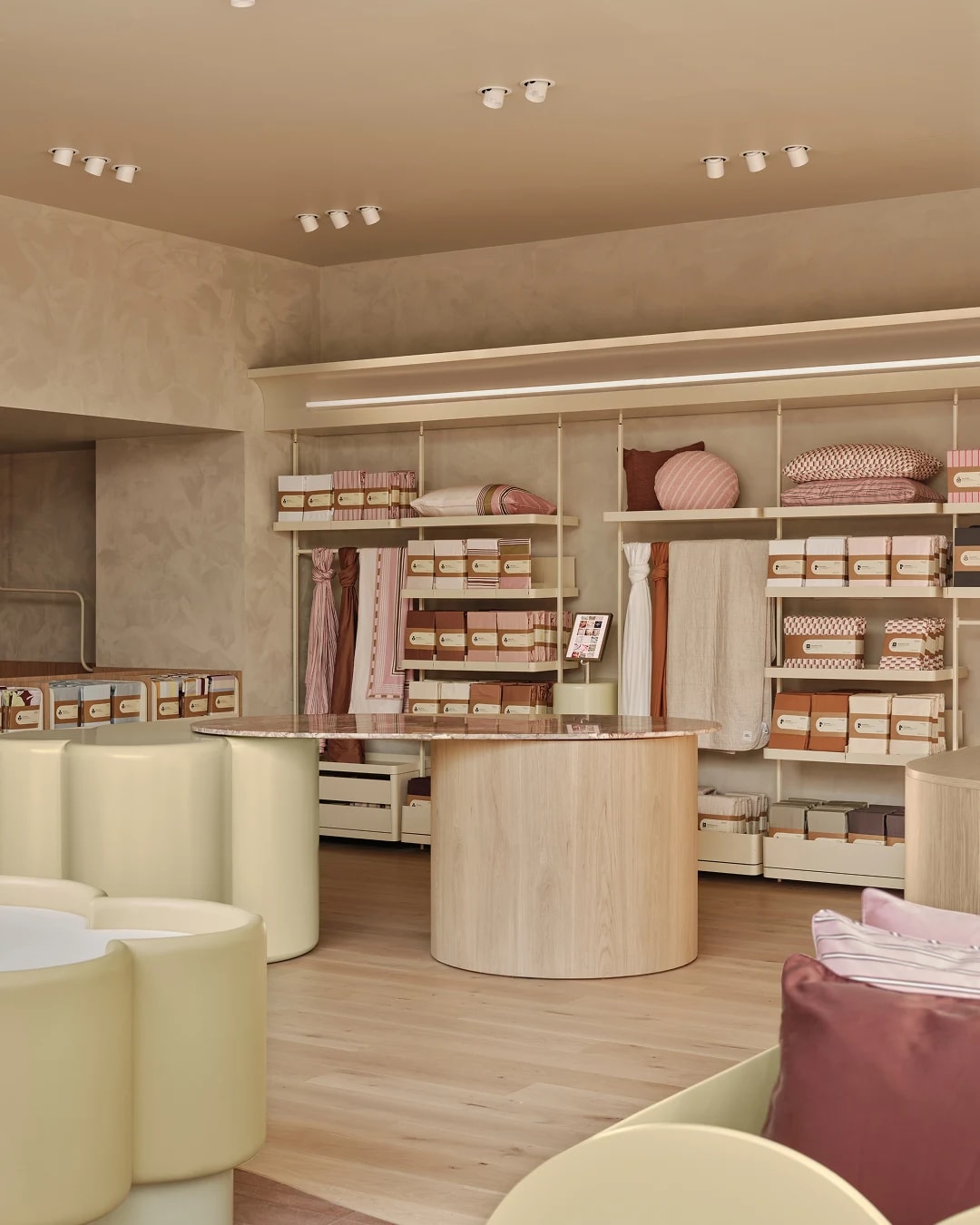 Sheet Society storefront featuring HW12304 Barrington from H Collection